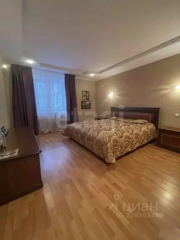 2-к кв. Татарстан, Казань просп. Победы, 18А (95.0 м) - Фото 1