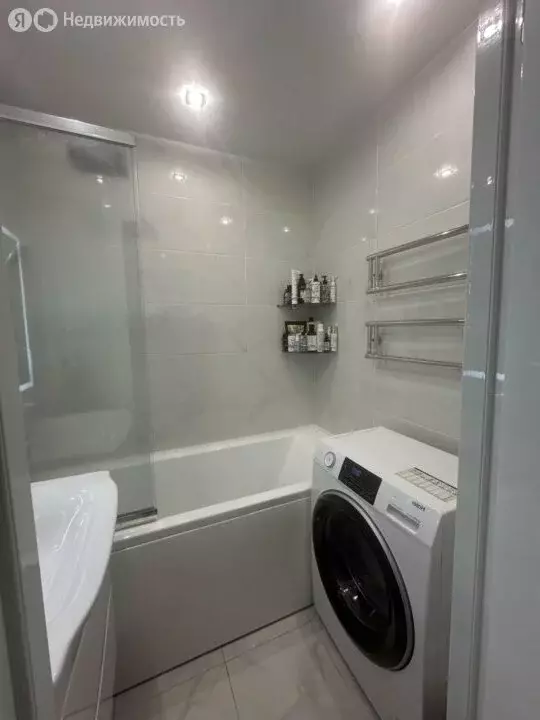 2-комнатная квартира: Краснодар, Кореновская улица, 65 (55 м) - Фото 1