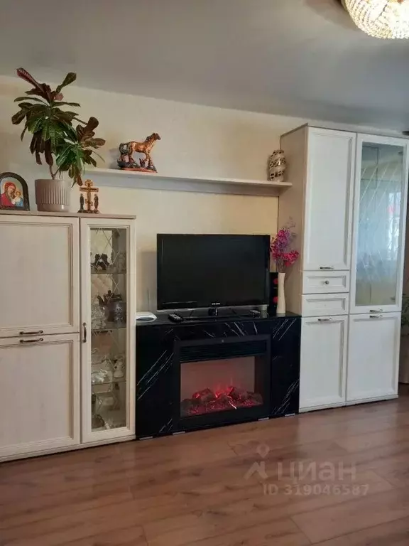 4-к кв. Кировская область, Киров ул. Пятницкая, 12к1 (82.4 м) - Фото 1