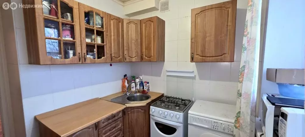 3-комнатная квартира: Волгоград, улица Поддубного, 31 (64.8 м) - Фото 1