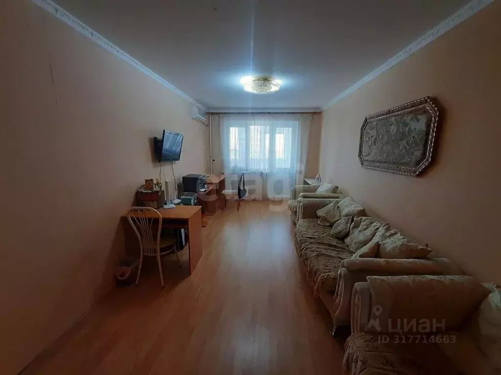 4-к кв. Калмыкия, Элиста 7-й мкр, 1к3 (100.0 м) - Фото 0