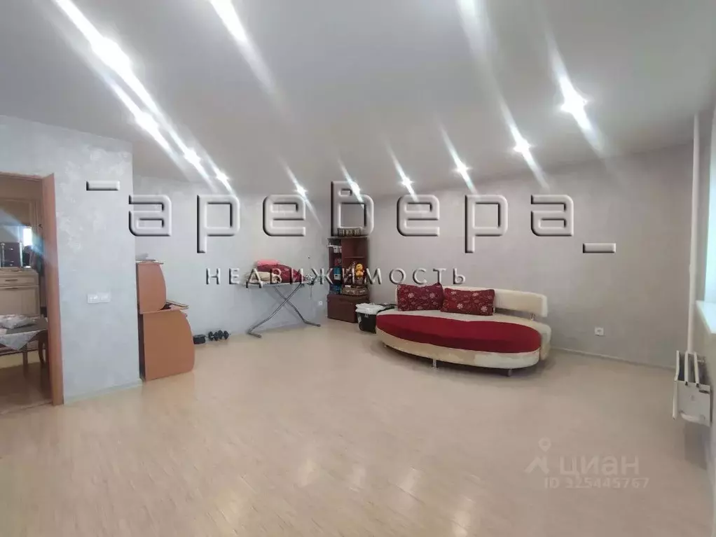 2-к кв. Красноярский край, Красноярск ул. Куйбышева, 97Г (65.0 м) - Фото 2