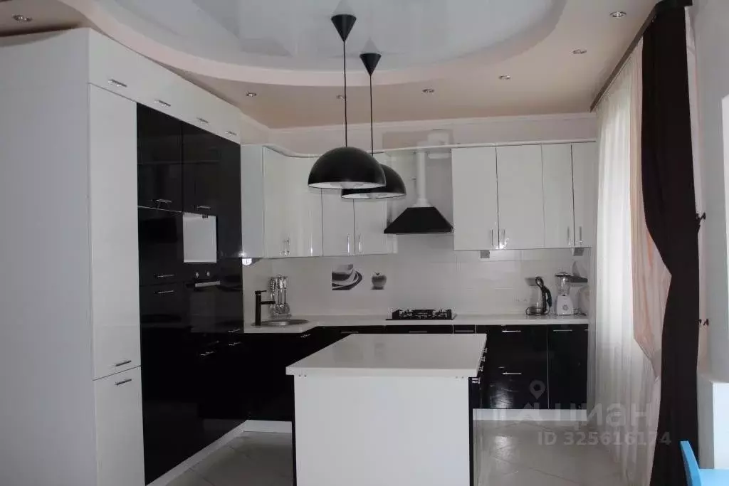 Дом в Тульская область, Заокский рп ул. Новая, 7 (340 м) - Фото 1