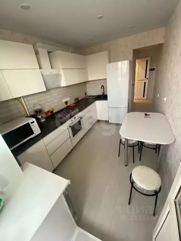 2-к кв. Вологодская область, Вологда Новгородская ул., 9 (53.5 м) - Фото 0