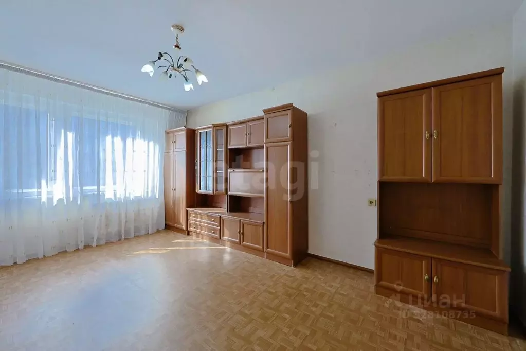 1-к кв. Калининградская область, Калининград Ясная ул., 5 (42.4 м) - Фото 1