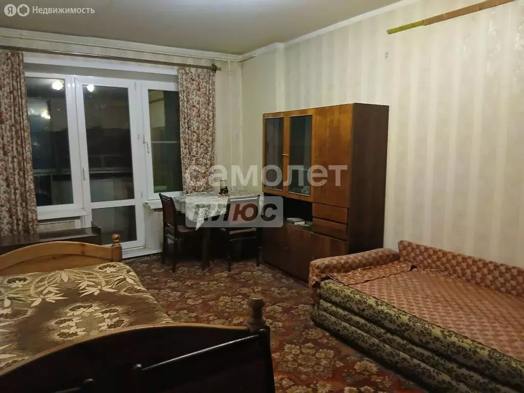 2-комнатная квартира: посёлок городского типа Новоивановское, улица ... - Фото 1