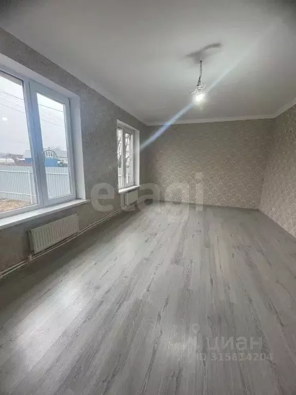 Дом в Калужская область, Мосальский район, д. Савино Центральная ул. ... - Фото 1