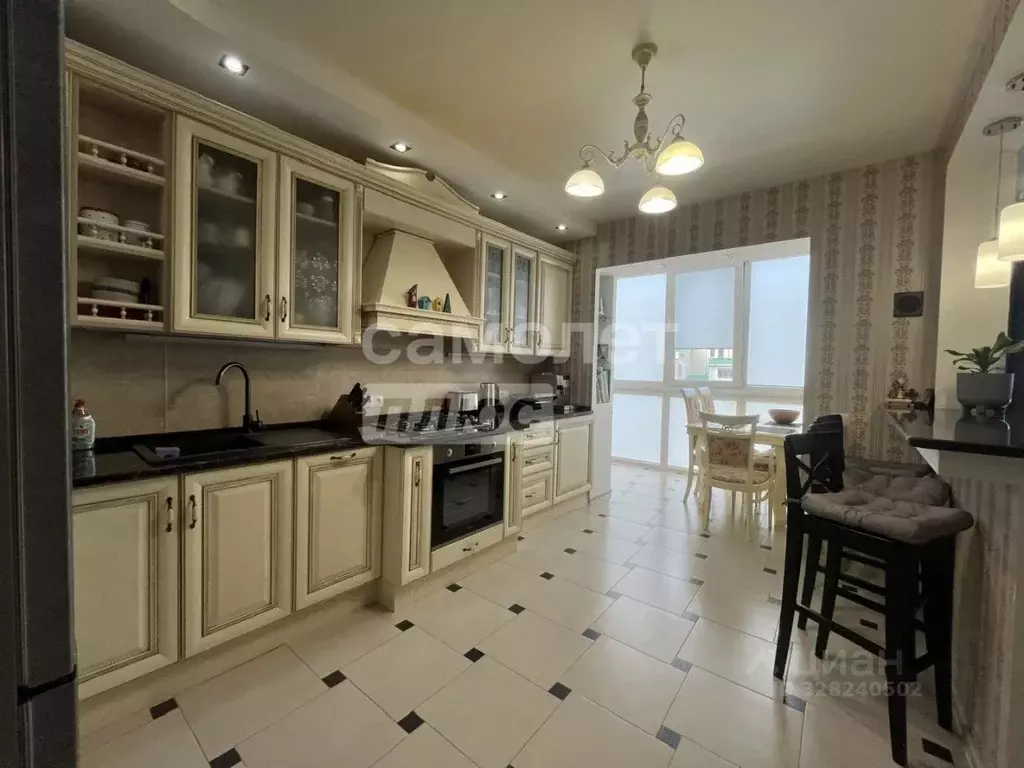 2-к кв. Краснодарский край, Ейск пер. Александровский, 5/1 (67.8 м) - Фото 1