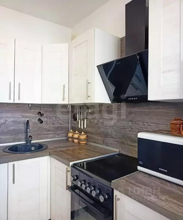 2-к кв. Тюменская область, Тюмень ул. Мельникайте, 94 (40.0 м) - Фото 1