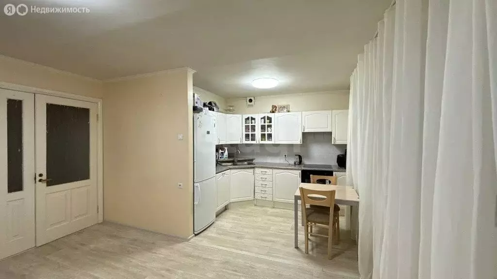 1-комнатная квартира: Тюмень, Профсоюзная улица, 13 (47.2 м) - Фото 2