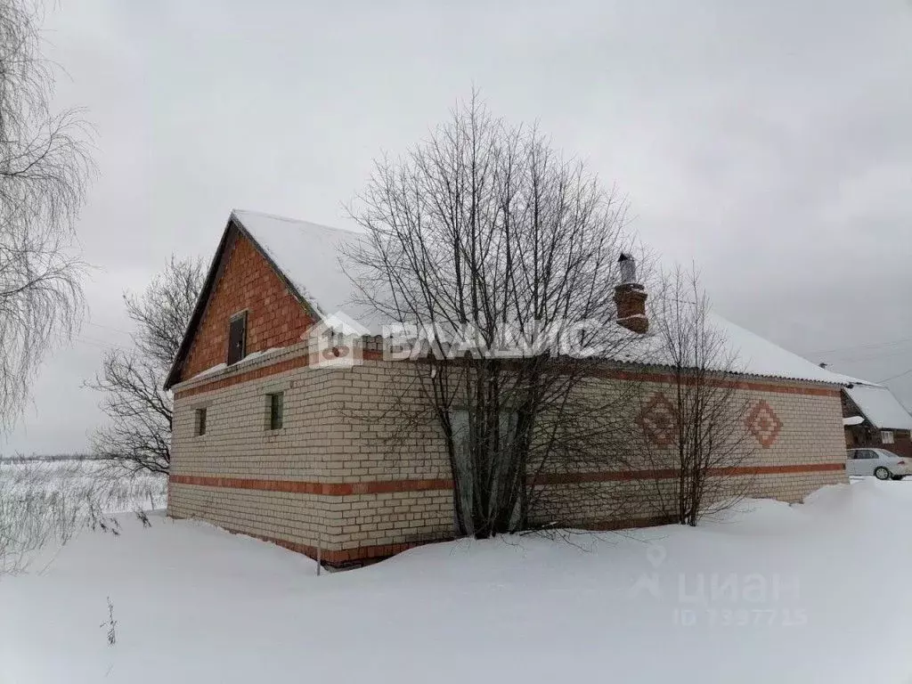 Дом в Вологодская область, Грязовецкий муниципальный округ, д. Зимняк  ... - Фото 1