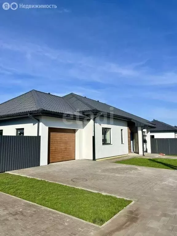 Дом в Подстепки, Больничный переулок (150 м) - Фото 1