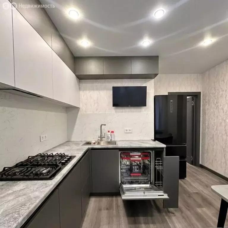 2-комнатная квартира: Белгород, улица Николая Островского, 27 (80 м) - Фото 2