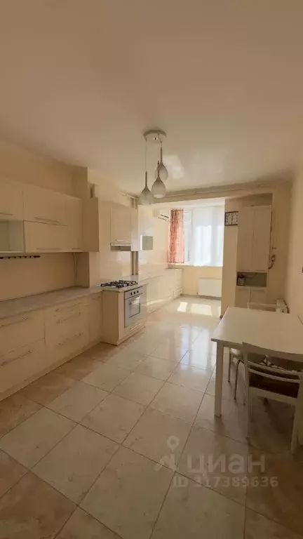 2-к кв. Крым, Симферополь ул. Камская, 31 (75.0 м) - Фото 0