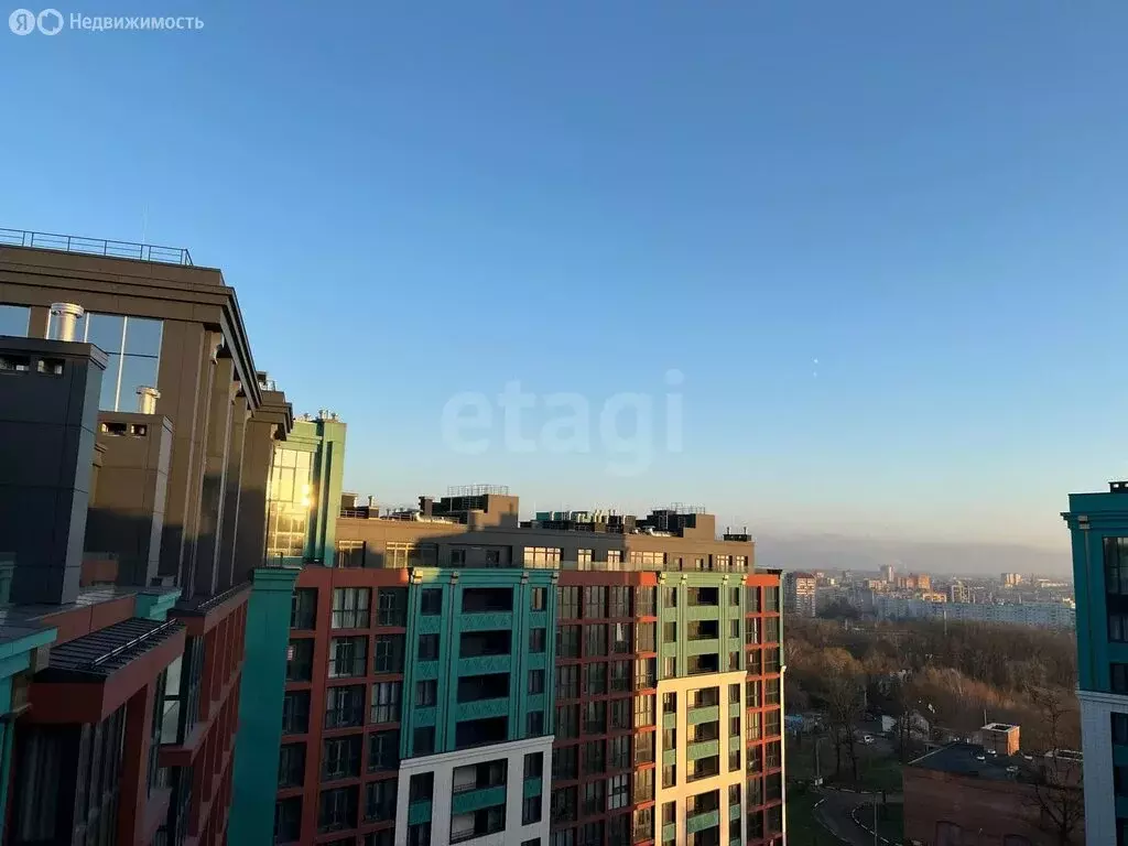 3-комнатная квартира: Калининград, улица Генерал-фельдмаршала ... - Фото 1