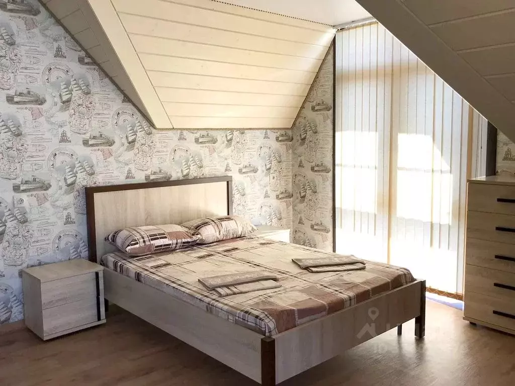 Комната Краснодарский край, Сочи ул. Авроры, 8/38 - Фото 1