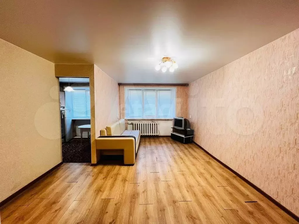 2-к. квартира, 49 м, 1/5 эт. - Фото 0