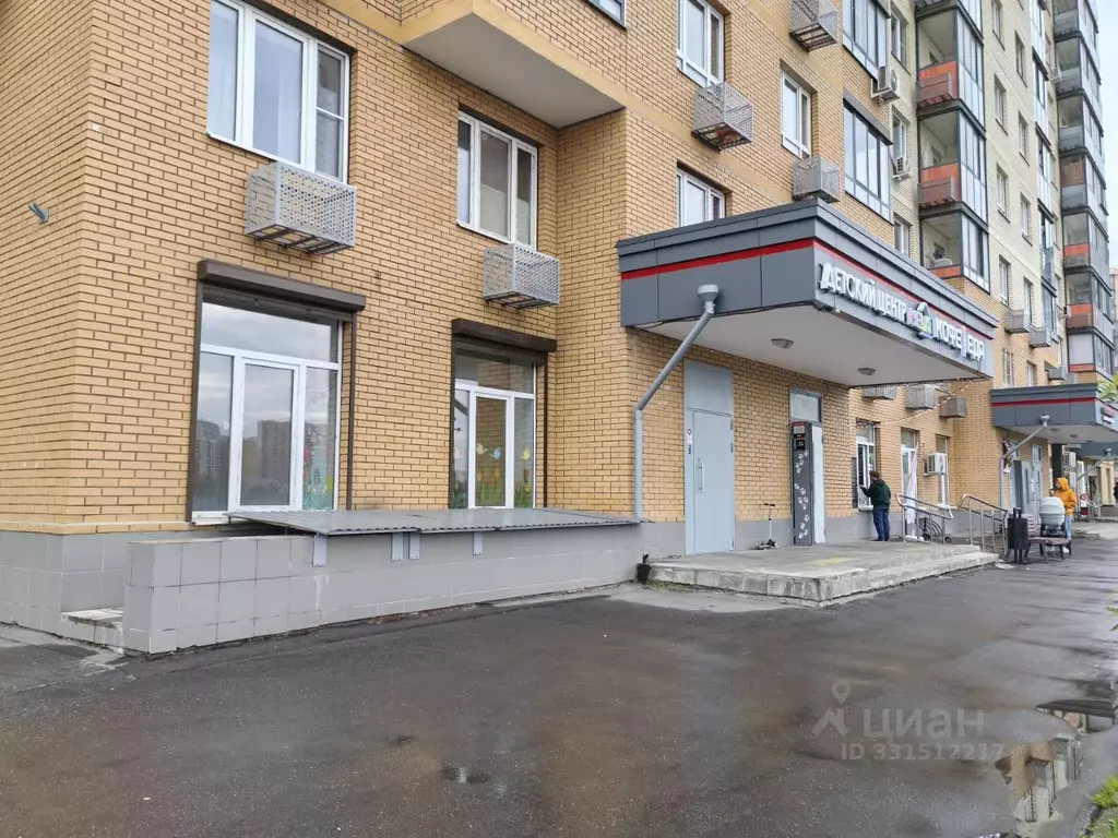 Помещение свободного назначения в Московская область, Люберцы Зенино ... - Фото 1