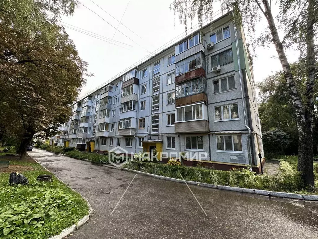 2-к кв. Брянская область, Брянск ул. Любезного, 5 (45.5 м) - Фото 0