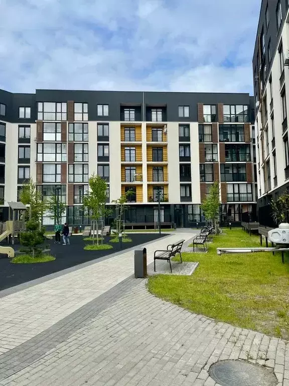 1-к кв. Калининградская область, Пионерский Октябрьская ул., 8 (50.0 ... - Фото 2