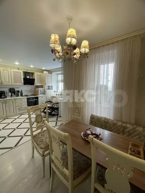 3-к. квартира, 88 м, 4/9 эт. - Фото 0