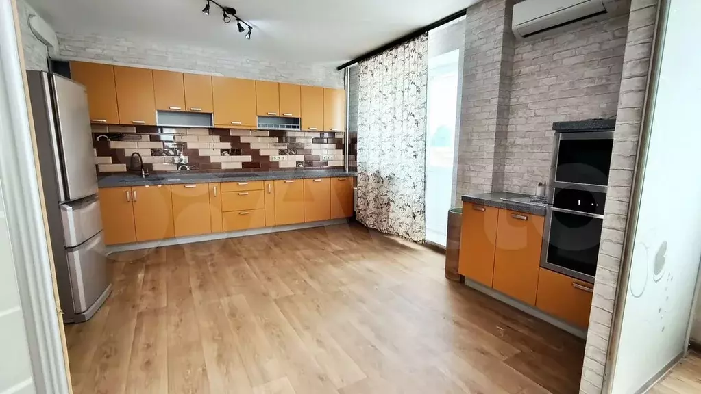 3-к. квартира, 108 м, 3/8 эт. - Фото 0