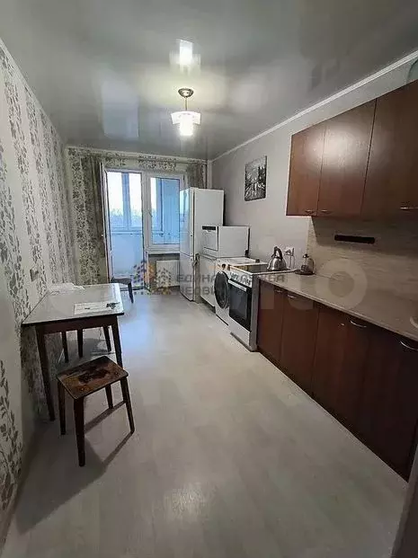 1-к. квартира, 40м, 4/9эт. - Фото 0