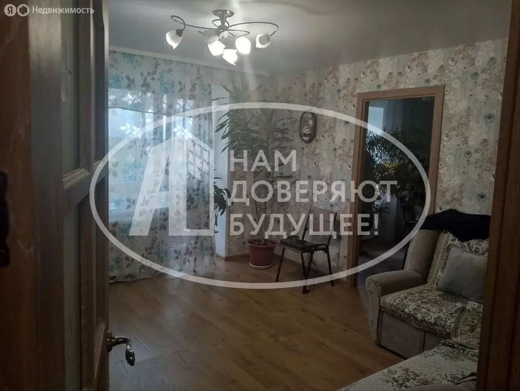 3-комнатная квартира: Глазов, улица Будённого, 8 (52.6 м) - Фото 1