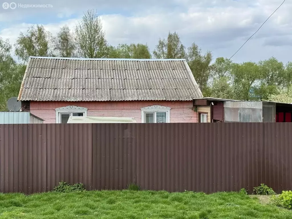 Дом в село Тросна, Первомайская улица, 19 (75.8 м) - Фото 1