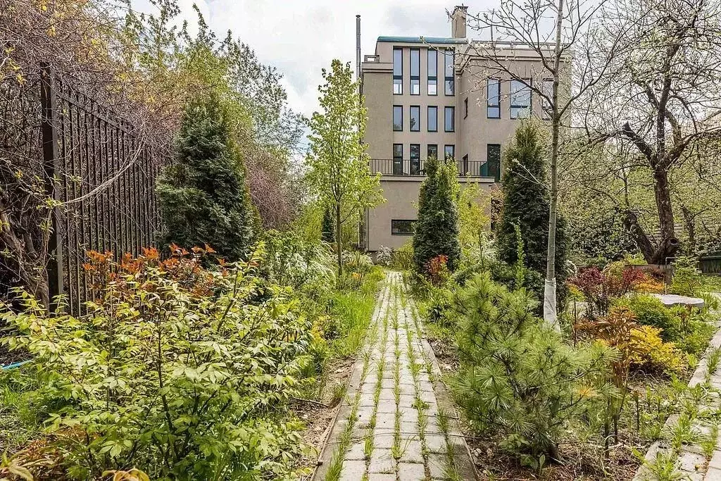 Дом в Москва пос. ДСК Мичуринец, ул. Ленина (757 м) - Фото 1