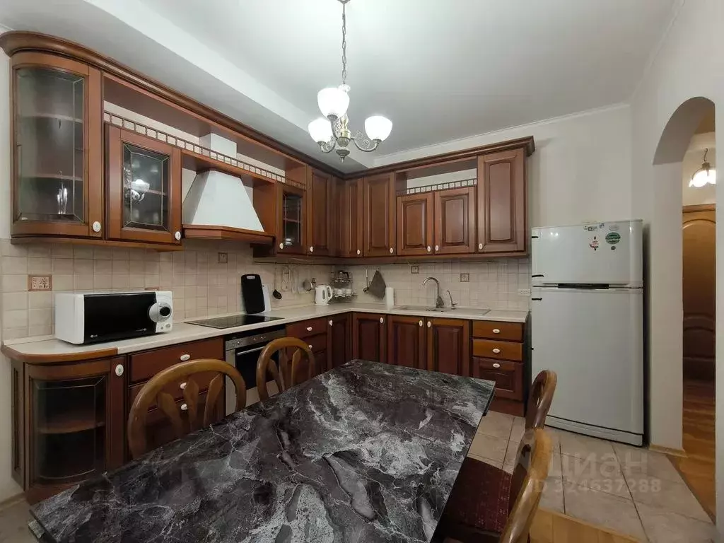 3-к кв. Татарстан, Казань ул. Вишневского, 49б (132.0 м) - Фото 2