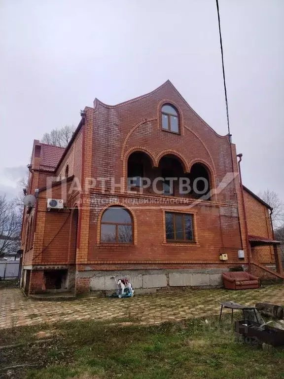 Дом в Краснодарский край, Северский район, Ильское городское ... - Фото 1