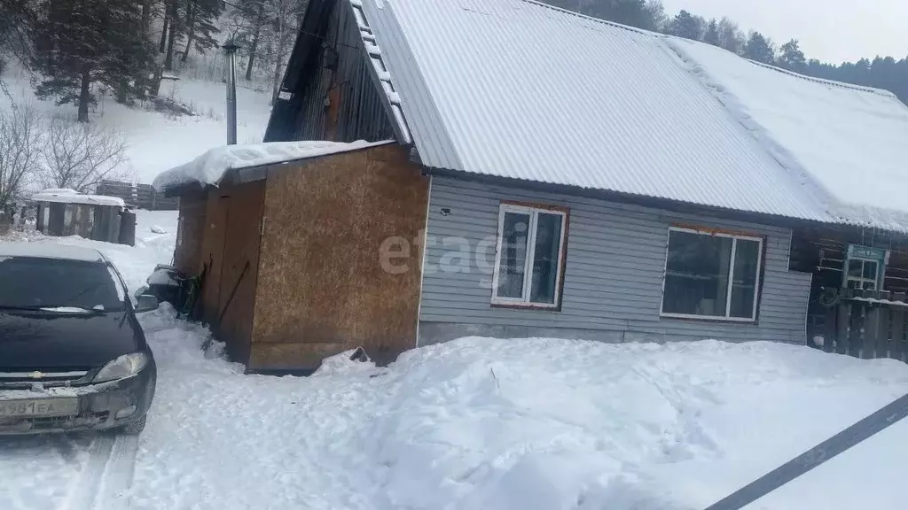 Дом в Алтай, Майминский район, с. Кызыл-Озек ул. Горького (58 м) - Фото 0