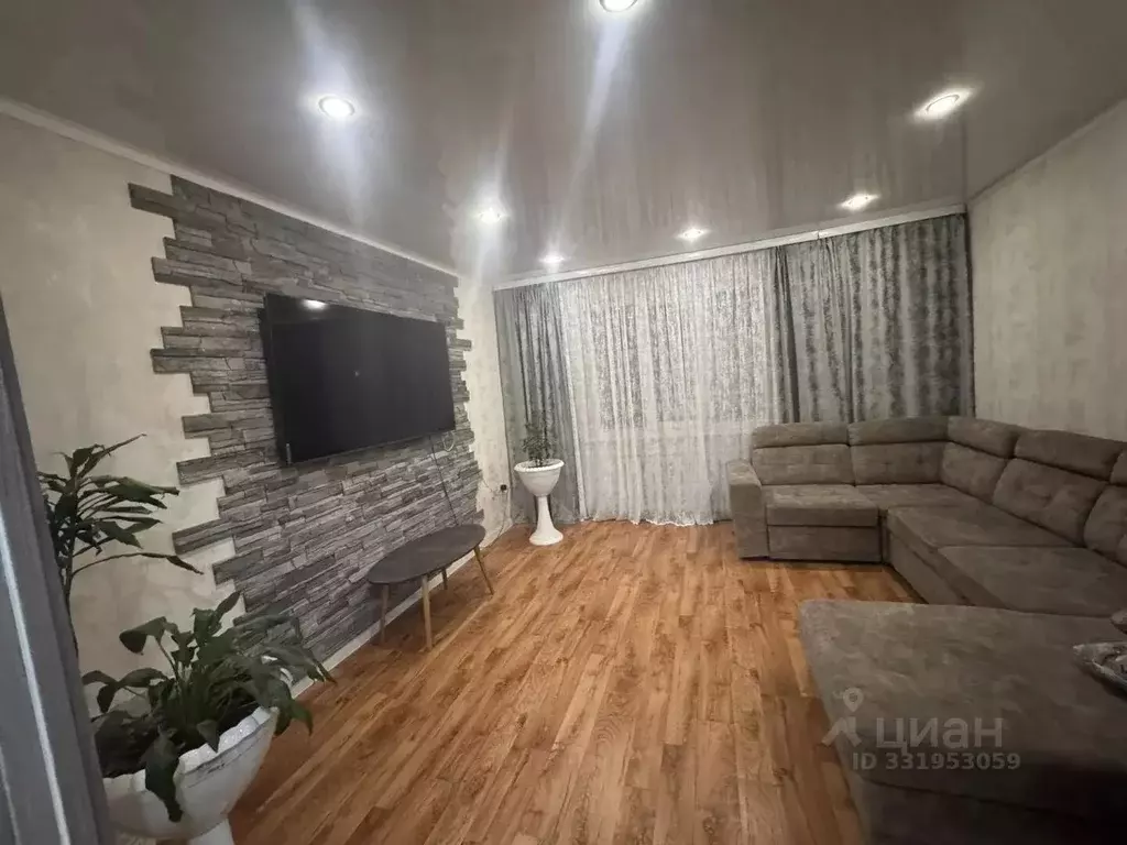 Дом в Оренбургская область, Соль-Илецк ул. Степана Разина, 54 (136 м) - Фото 1