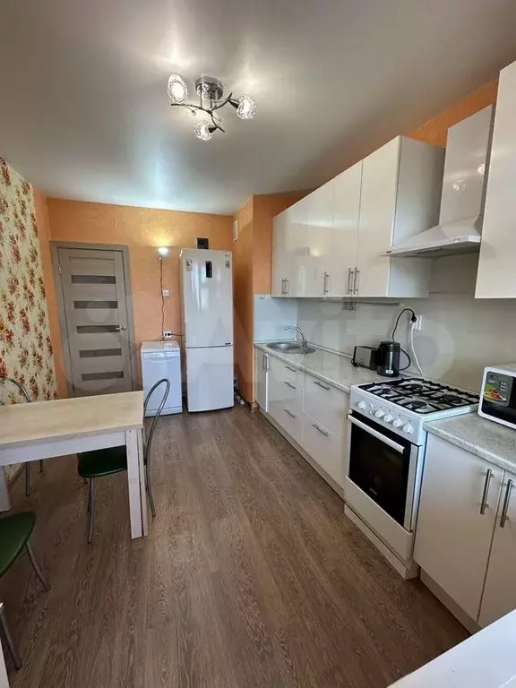 2-к. квартира, 51,3 м, 8/10 эт. - Фото 0
