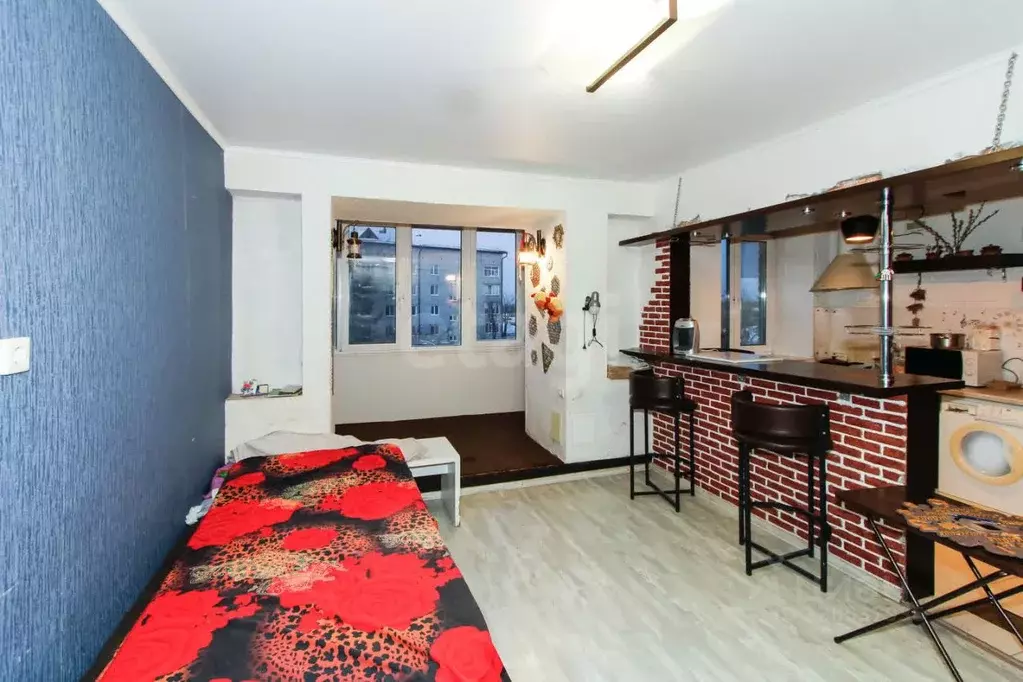 2-к кв. Тюменская область, Тюмень Курортная ул., 53 (50.5 м) - Фото 2