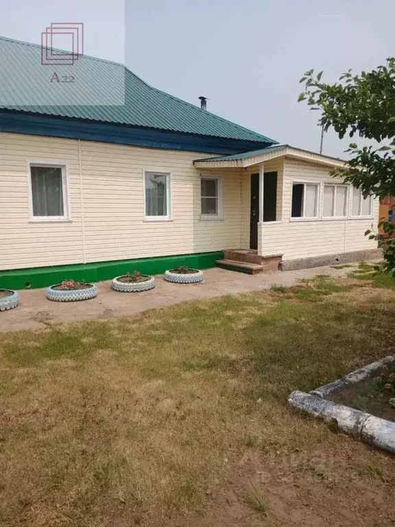 Дом в Алтайский край, Рубцовский район, Веселоярский сельсовет, с. ... - Фото 1