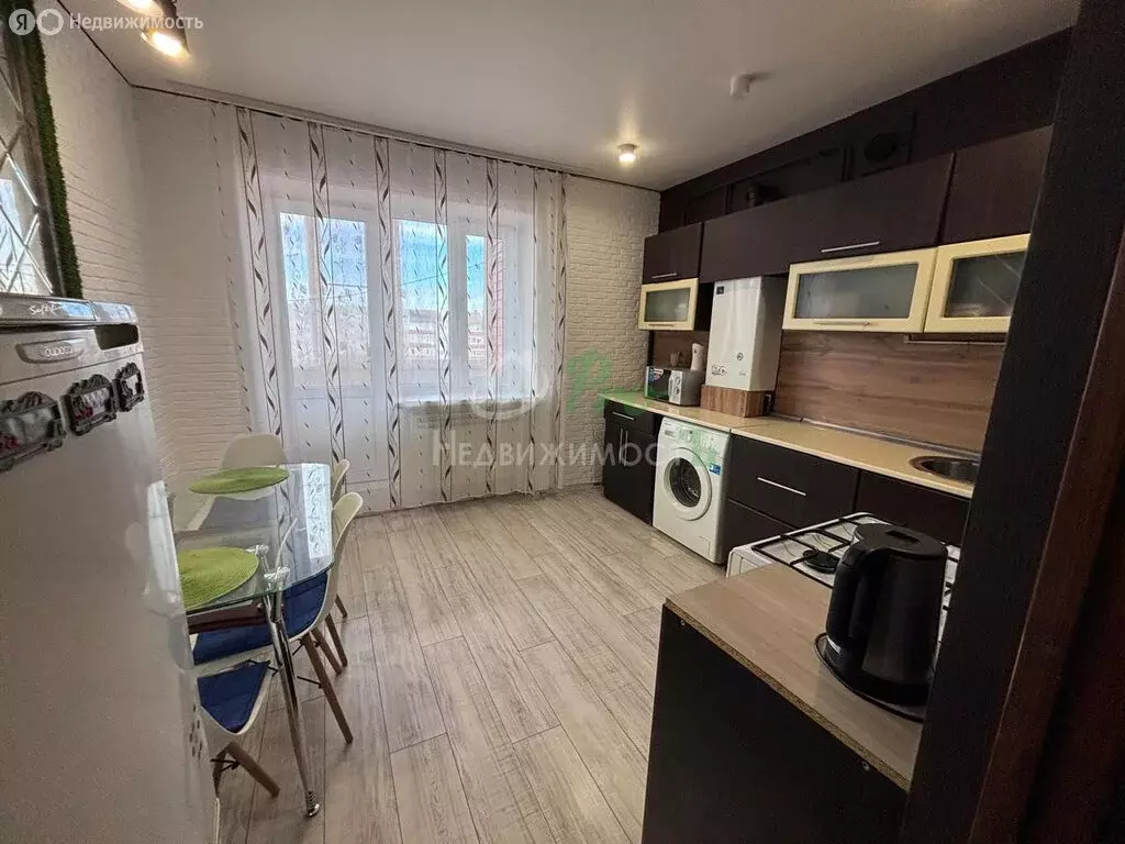 2-комнатная квартира: Ейск, улица Пушкина, 71/1 (61.1 м) - Фото 2