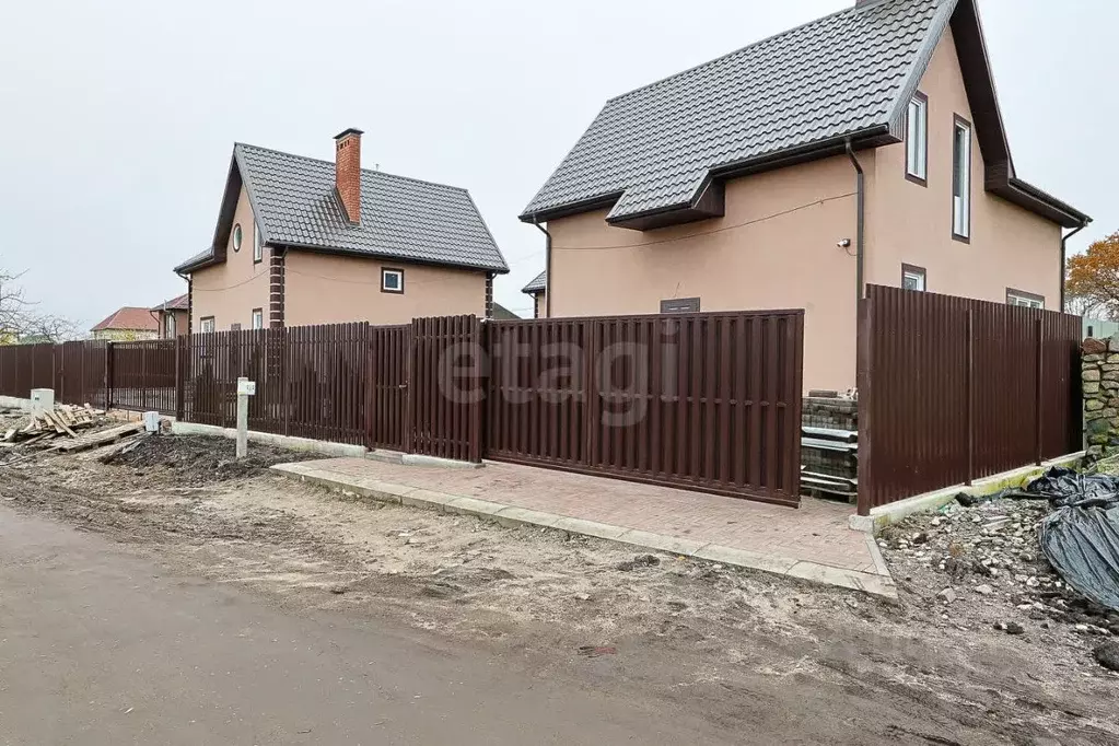 Дом в Калининградская область, Гурьевский муниципальный округ, пос. ... - Фото 1