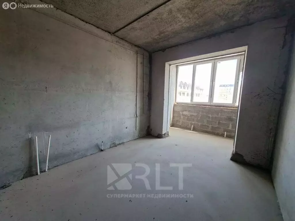 1-комнатная квартира: Махачкала, проспект Али-Гаджи Акушинского, 403В ... - Фото 1