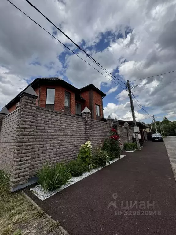 Коттедж в Татарстан, Казань Поперечно-Азинская ул., 70Б (304 м) - Фото 2