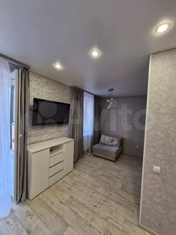 1-к. квартира, 40 м, 7/25 эт. - Фото 1