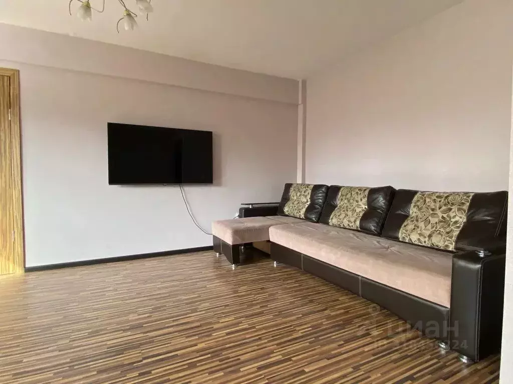 1-к кв. Иркутская область, Иркутск ул. Ярослава Гашека, 7 (45.0 м) - Фото 1