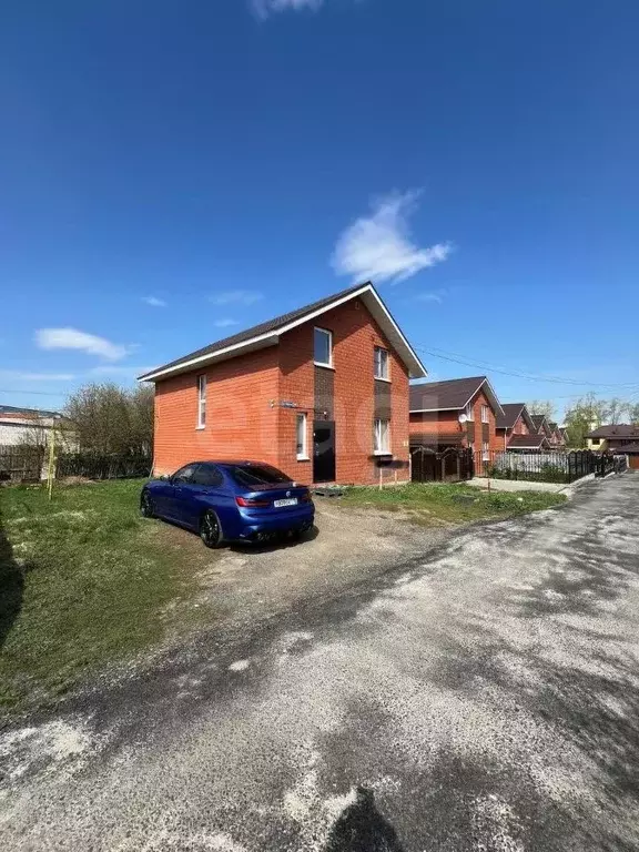 Дом в Татарстан, Казань Малые Клыки жилмассив, ул. Большая Красная, ... - Фото 0