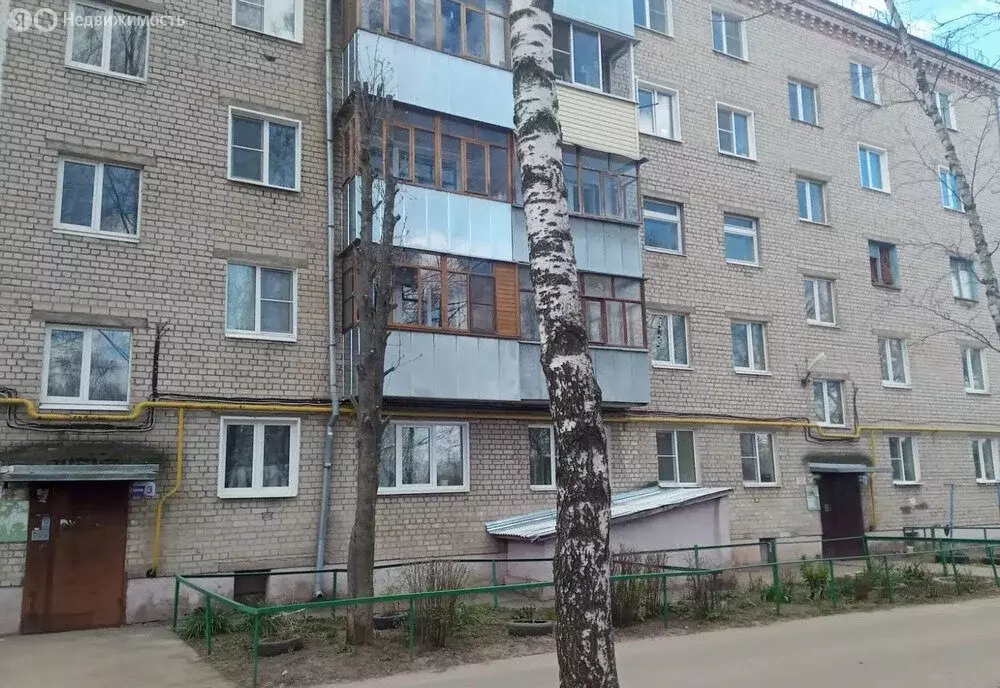 3-комнатная квартира: Иваново, улица Попова, 26 (62 м) - Фото 0