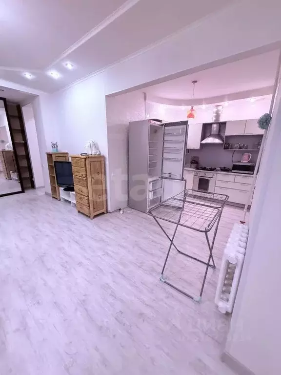 2-к кв. Астраханская область, Астрахань ул. Латышева, 2/22 (53.9 м) - Фото 0