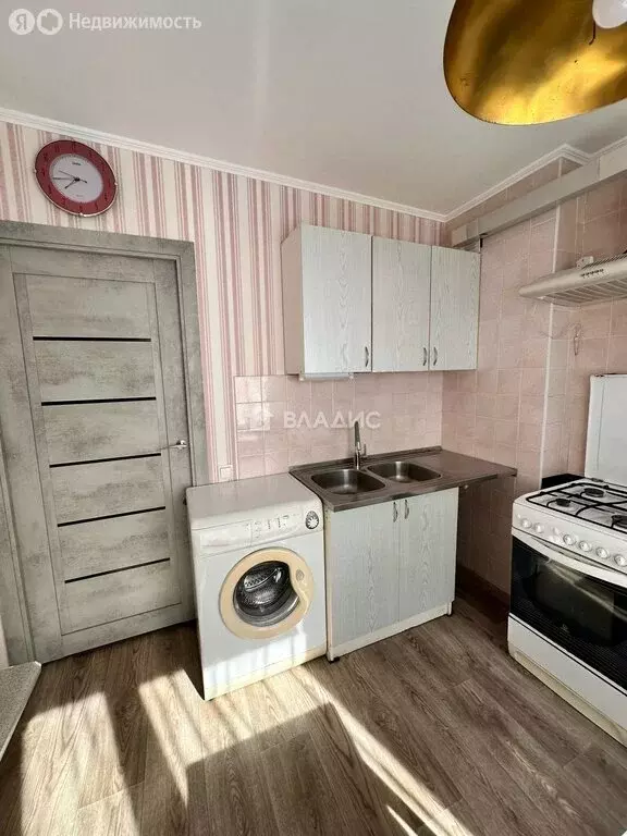 3-комнатная квартира: Калининград, Артиллерийская улица, 35 (67.6 м) - Фото 1