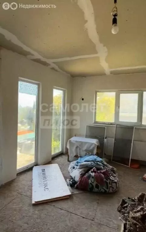 Квартира-студия: Алушта, Спортивный переулок, 3 (16 м) - Фото 2