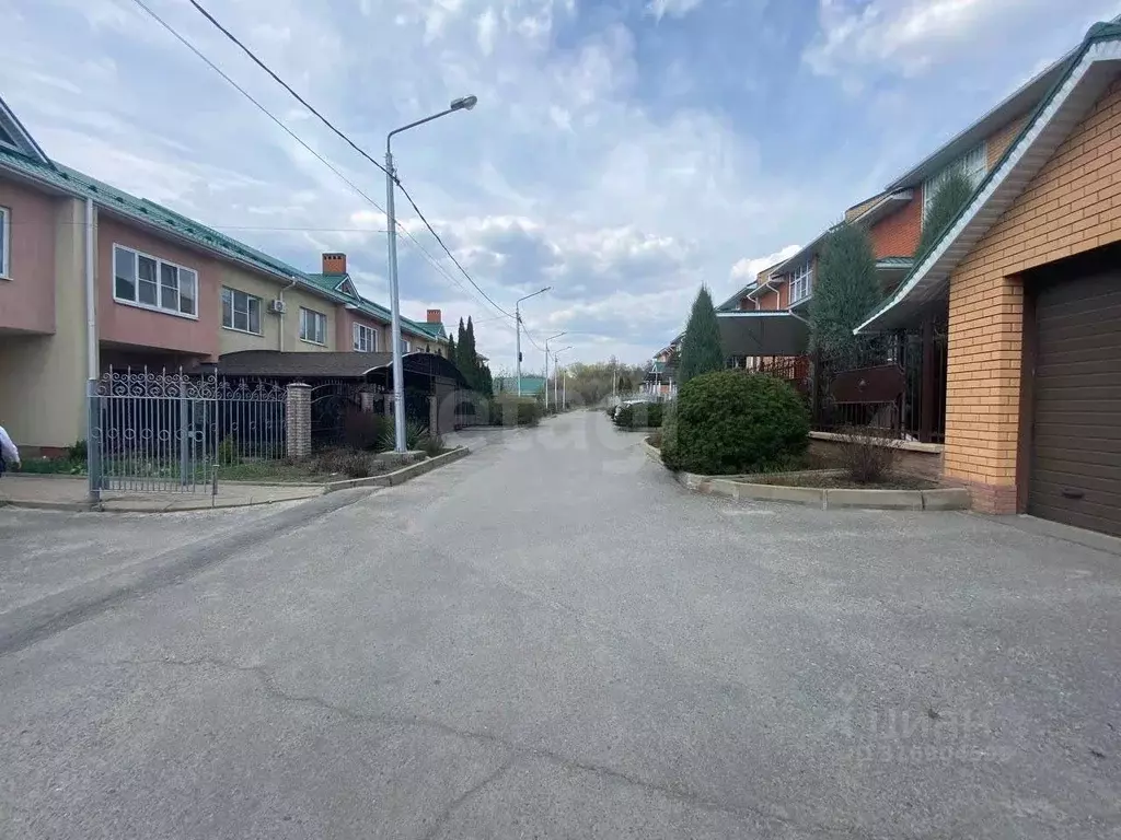 Участок в Белгородская область, Губкин Горняк-Мичуринец СТ, 1536 (6.7 ... - Фото 0