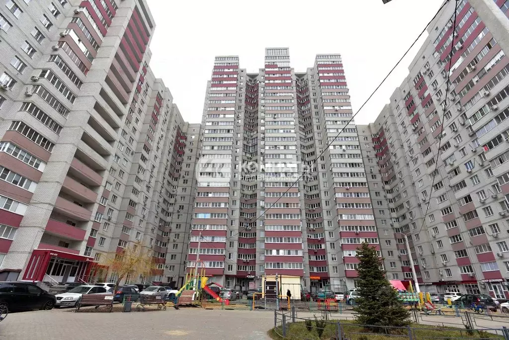 3-к кв. Воронежская область, Воронеж бул. Олимпийский, 6 (96.0 м) - Фото 1